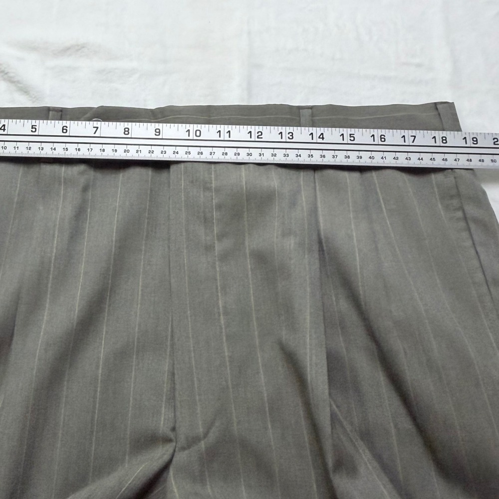 Christian Brooks Pinstripe Suit Men 44L Two-Piece Set - Picture 12 of 15